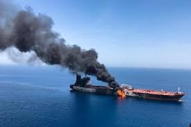 11 orang mati dalam kebakaran itu, 14 orang diselamatkan. Kapal Tanker Jag Leela Terbakar Di Belawan Sumatera Utara Bisnis Tempo Co