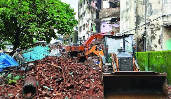 Bhiwandi Building Collapse: 10 Dead as 'Dangerous' Structure Under Illegal Repairs Crashes | Daily Pioneer