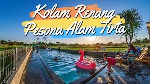 Kebersihan kolam renang merupakan kepuasan pengunjung itulah visi dari wisata kolam renang semanan di cengkareng. Kolam Renang Pesona Alam Tirta Tempat Wisata Di Klaten Untuk Liburan Akhir Pekan Youtube