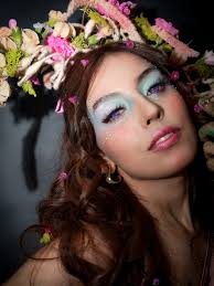 No importa dónde estés, tú eres el viaje 🌸✨ Me subí al Tren Maya por  primera vez y fué una experiencia súper conectada a mi tranquilidad Eli  viajera, me emocioné mucho y