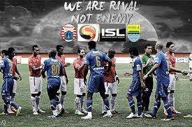 Pertandingan isl rivalitas sengit antara persija jakarta melawan persib bandung berakhir tanpa gol. Wallpaper Persija Jakarta Hd Wallpapers Persija Vs Persib Dulu 1095x730 Download Hd Wallpaper Wallpapertip