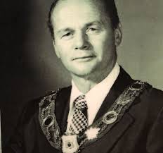 Keith MacDonald, a legendary figure in Prince Edward County lore, passes  away