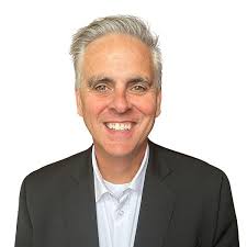 Courage to Be You: Inspiring Lessons from An Unexpected Journey: Gail  Miller, Jason F. Wright: 9781629724270: Amazon.com: Books