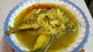 Salah satu ikan yang mendapat permintaan ramai kerana isinya yang sedap adalah ikan merah. Ikan Selar Kuning Masak Asam Chef Home