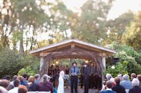 Camrose Hill Farm In Stillwater Mn Was A Picture Perfect Wedding Venue Camrose Still Water Flower Farm
