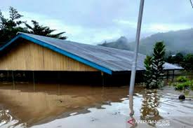 Arti mimpi banjir di sungai adalah bahwa anda akan mendapatkan rezeki melimpah berupa uang. Xli Sz2jk3bo6m