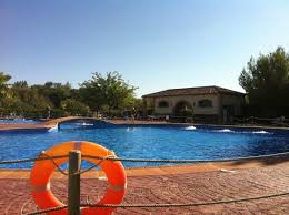 Ubicado en santa cruz de mudela, en la provincia de ciudad real, este hotel se encuentra entre andalucía y la mancha. Piscina Exterior Picture Of Hotel Balneario Cervantes Santa Cruz De Mudela Tripadvisor