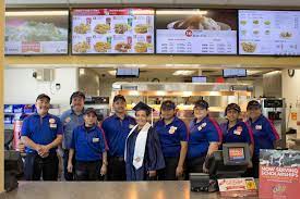 Uniforms At A Fast Food Restaurant Fast Food Restaurant Fast Food Workers Fast Food