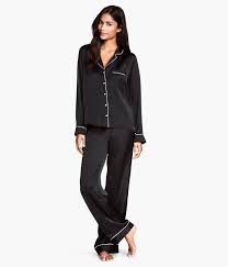 Black And White Striped Satin Pajamas H M Offers Fashion And Quality At The Best Price Clothes Fashion Clothes Women Satin Pajamas