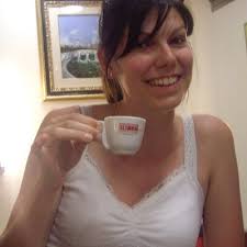 Roxanne Hutton (@roxjhutton)