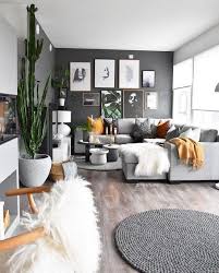 20 Comfortable Apartment Living Room Ideas With Unique Decor Lmolnar College Apartment Decor Apartment Decorating On A Budget Tumblr Room Decor