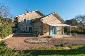 Attractive 4 Bed Stone House With 1 3 Acre Garden And Attached Barn In Dordogne Dreamhome Forsale Realestate Legget Stone House French Property Dordogne