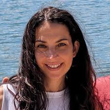 Reviews of language arts programs for phonics?