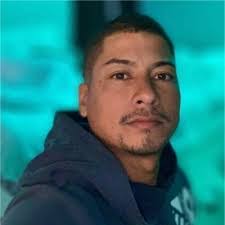 Carlos Wightman's Instagram, Twitter & Facebook