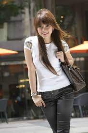 Trên trang cá nhân của cô, ai nấy đều bất ngờ với những bài viết mà cô chia sẻ lúc cuối đời. GÆ°Æ¡ng Máº·t 34 Biáº¿n Ä'á»•i Khong Ngá»«ng 34 Cá»§a Thu Thuá»·
