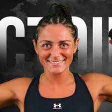 Delphine Benouaich vs. Louise Bennett, Cage Warriors Academy South East 32 