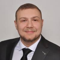 70+ "Lukas R." profiles