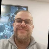 Merci Jennifer Boulinguiez, Adrien Bruggeman , Anthony Basuyaux, Marc  Fredrick pour votre participation à la soirée d'inauguration de L'Isteli  Lille et cette belle photo.