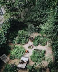 Valerie Rice Eatdrinkgarden Instagram Photos And Videos Courtyard Garden Rooftop Garden Small Courtyard Gardens