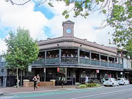 The ground level is a restaurant and bar that offers delicious snacks and cocktails, but it is the first level you should go to if you are looking for fun. Top 10 Bars In Surfers Paradise On The Gold Coast Australia