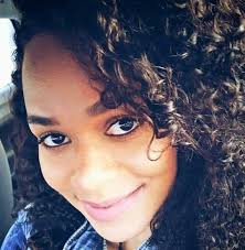 Extensões De Cabelos Naturais Joyce Carvalho