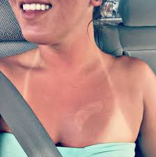 In an ideal scenario you would not tan at all before getting your tattoo, but it's unrealistic to expect you to hide. Summer Fun In The Sun Temporary Tattoos