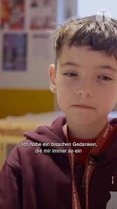 Felix Lang gehört zu dem einen Prozent der Kinder, die mit einem Herzfehler  geboren werden. 2016 wurde er aufgrund seines vierfachen Herzfehlers am  Herzen operiert. Heute muss er nur noch einmal jährlich