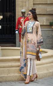 Threads Motifs Luxury Lawn Collection 2019 Design 5623 Pakistani Dresses Casual Pakistani Fashion Casual Latest Pakistani Dresses