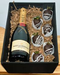 Families are special and certain family members just seem to bring the whole group together. Champagne And Chocolate Covered Strawberries