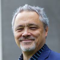 PDF) Digitizing the historian's craft? Topic modeling and the new digital  history