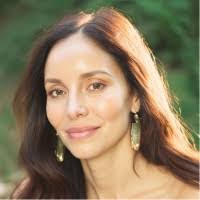 Cecilia Emerson's Instagram, Twitter & Facebook