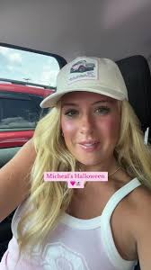 Its almost timeeee👻🩷 @Micheal’s Craft Store #comesshopwithme #micheals  #michealshalloween