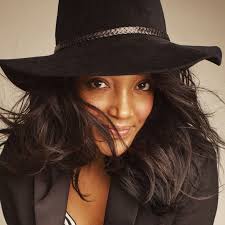 Candace mycale mickey guyton (born june 17, 1983) is an american country music singer and songwriter. Pressroom Christmas 2018 Mickey Guyton