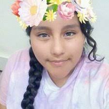 Leslie Tello's Instagram, Twitter & Facebook