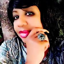 When cooking fresh green beans, does anyone cook them with ham hocks?