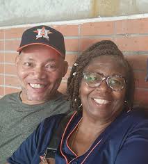 Retina Hooks (@mrshooks) • Instagram photos and videos