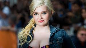 Abigail breslin (born april 14, 1996) is an american actress and singer. Abigail Breslin Reconoce Que Sufrio Abusos Sexuales As Com
