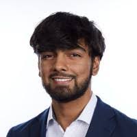 Neil Vakharia's Instagram, Twitter & Facebook