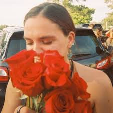 Morgan Darling (@DarlingMomo)