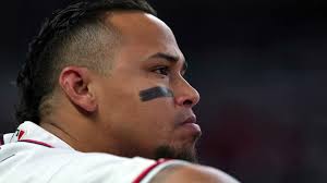 Braves’ Orlando Arcia lashes out at chirping Phillies fans during NLDS meltdown