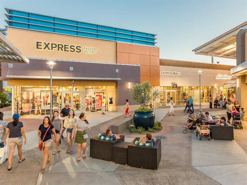 Tanger Outlets Phoenix