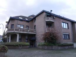 Neu 2 zimmer wohnung dachgeschoss, zentrumsnah und gut. 3 Zimmer Wohnung Zu Vermieten Am Courts Garten 7 51143 Koln Zundorf Mapio Net