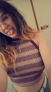 Can snakes eat chicken eggs as a treat or meal?