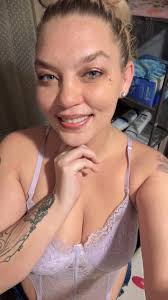 A photo of you smiling😁 I wanna crush