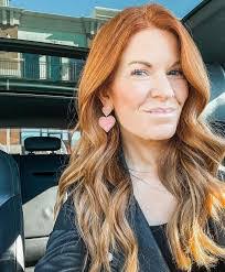 Tiffany Peterson's Instagram, Twitter & Facebook