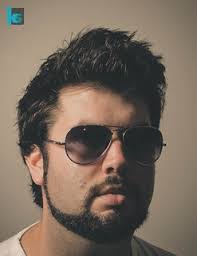 Kevin Searles's Instagram, Twitter & Facebook