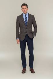 Dreamteam Braun Und Blau Fur Sakko Und Hose Von Dolzer Das Zeigt Sich Auch In Der Masskonfek Ropa Formal Hombre Combinacion De Ropa Hombre Ropa Elegante Hombre