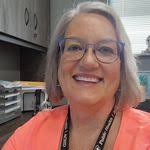 Vickie Saylor's Instagram, Twitter & Facebook