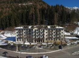 Scorri le gallerie foto degli annunci di privati per vacanze in famiglia o tra amici. Le 10 Migliori Case Per Le Vacanze Di Ponte Di Legno Italia Booking Com