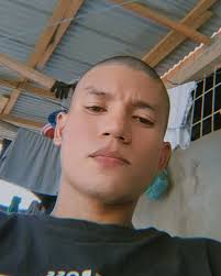 Max Souza (@eumaxsouza__) • Instagram photos and videos